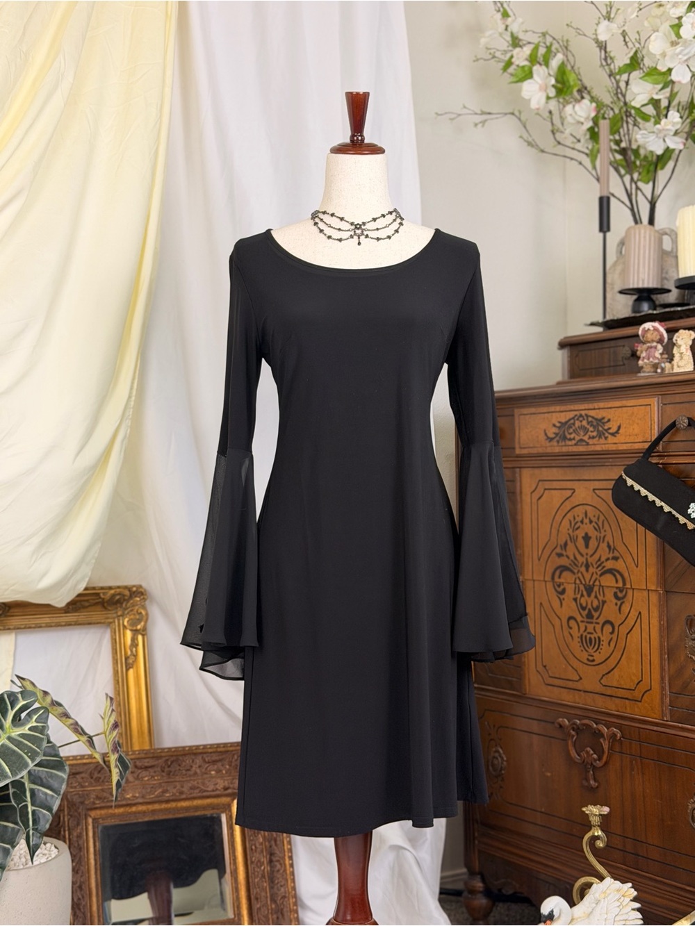 R&M Richards Black Bell-Sleeve Scoop Neck Dress Goth Gorpgoth Whimsigoth Dark